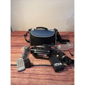 Canon VIXIA HG20 Handheld Camcorder with Case, Battery,  AV Cable, & Accessories